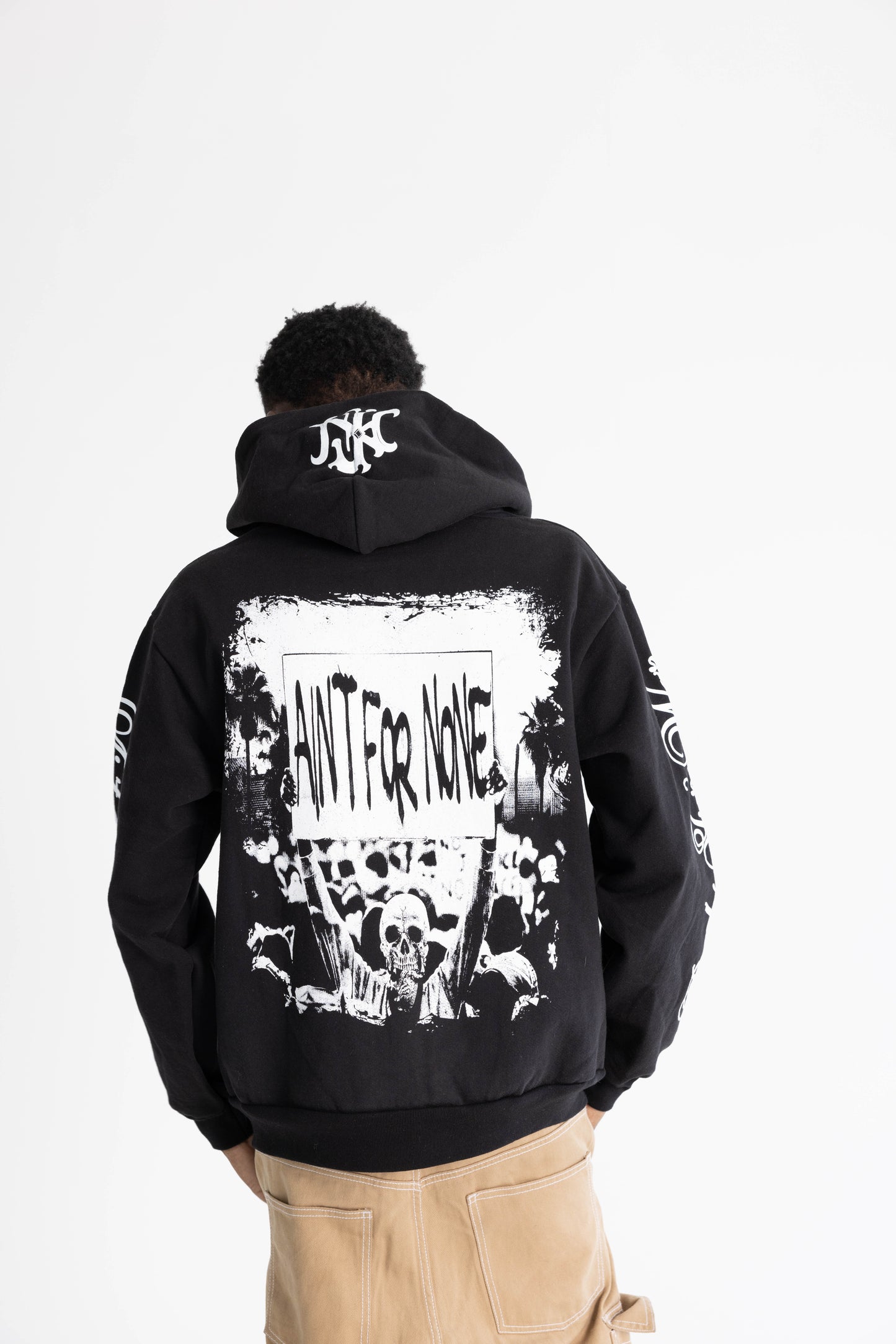 "READY FOR WAR" HOODIE (BLACK)